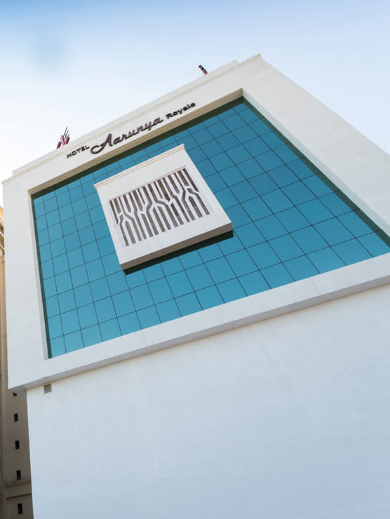 Hotel Aarunya royale